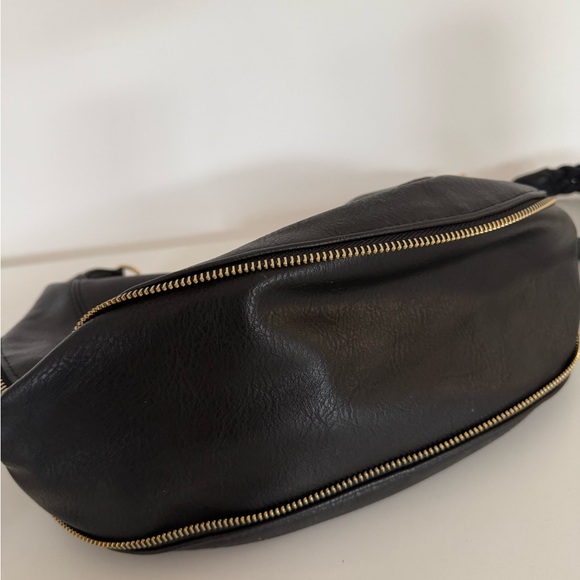 NWT Urban Expressions black hobo bag - Picture 6 of 9